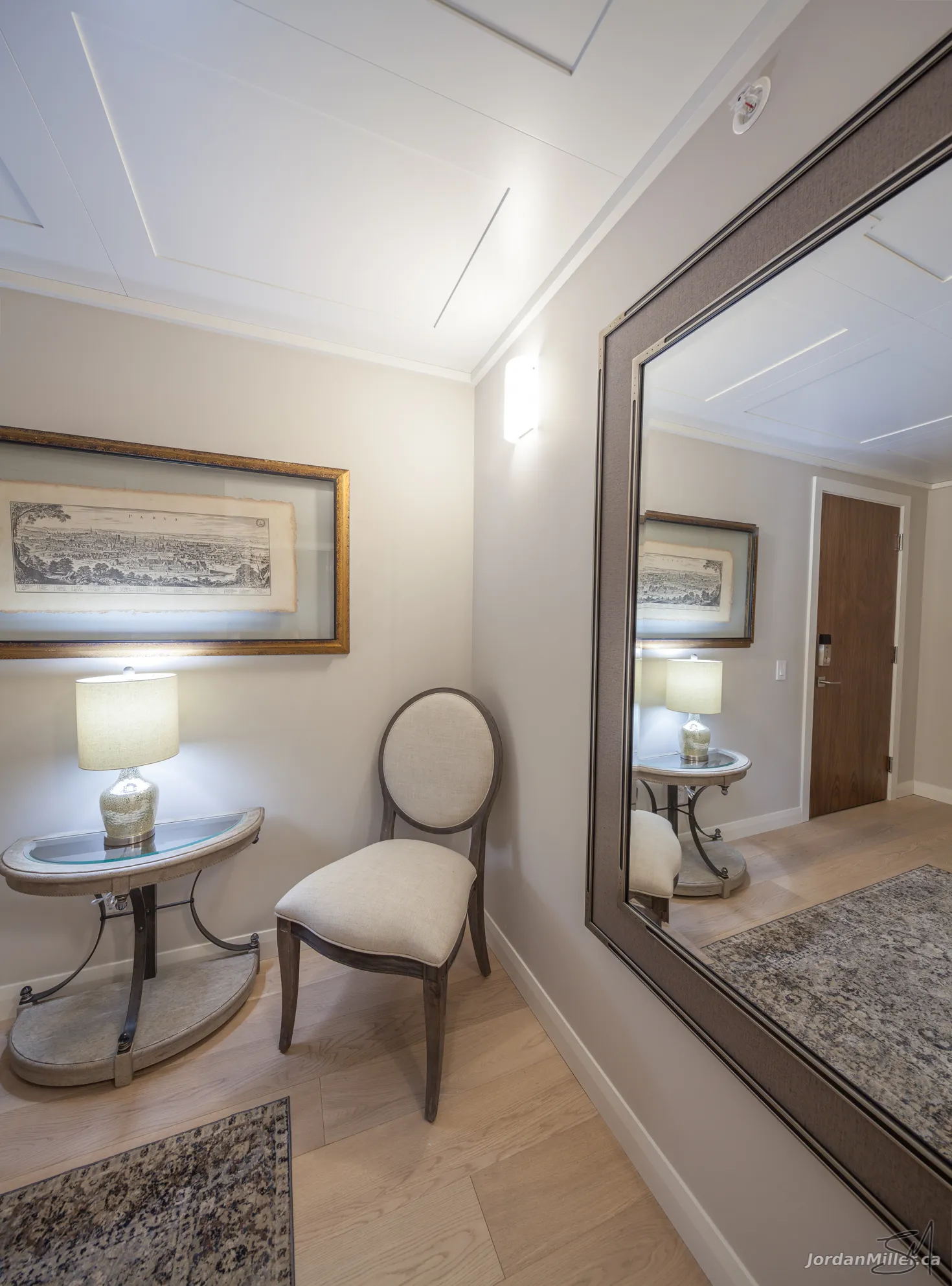 Hallway inside the suite entrance