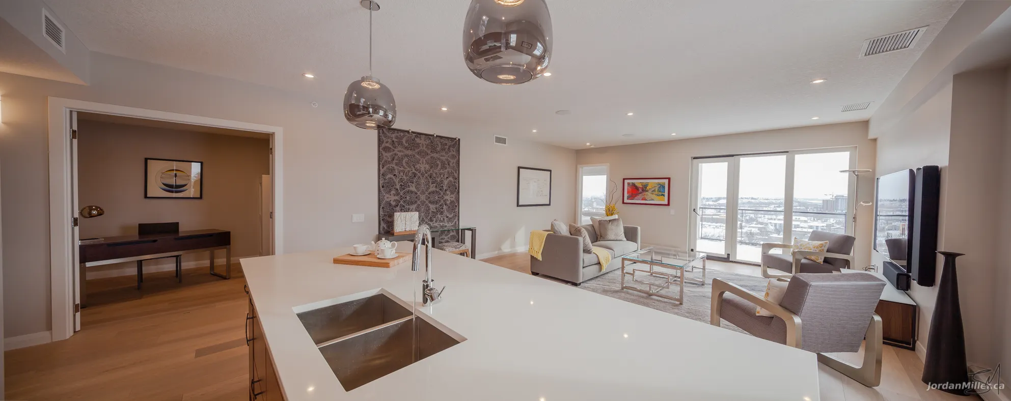 Kitchen and dining area